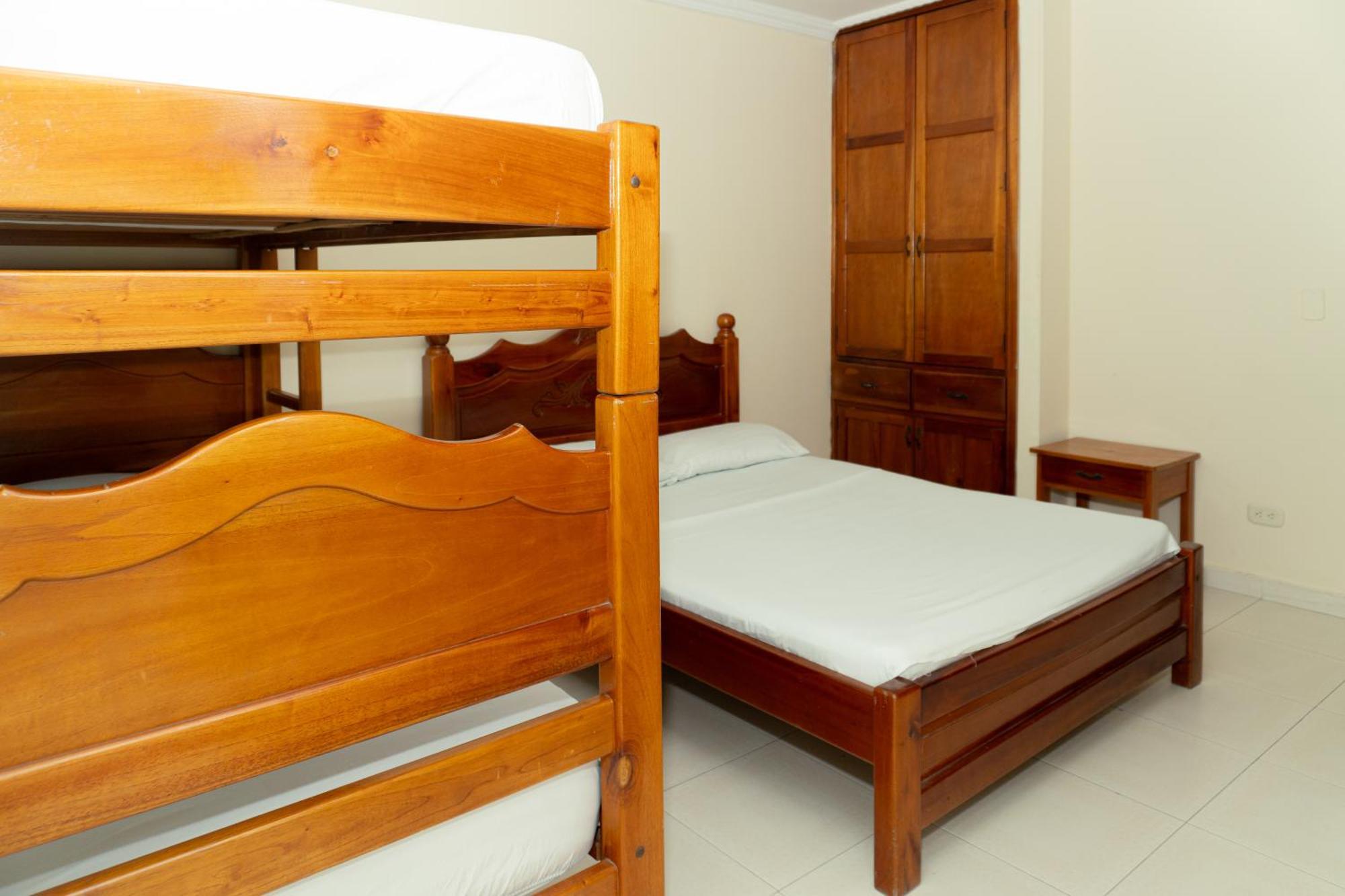 Hotel Gaira Mar Santa Marta  Buitenkant foto